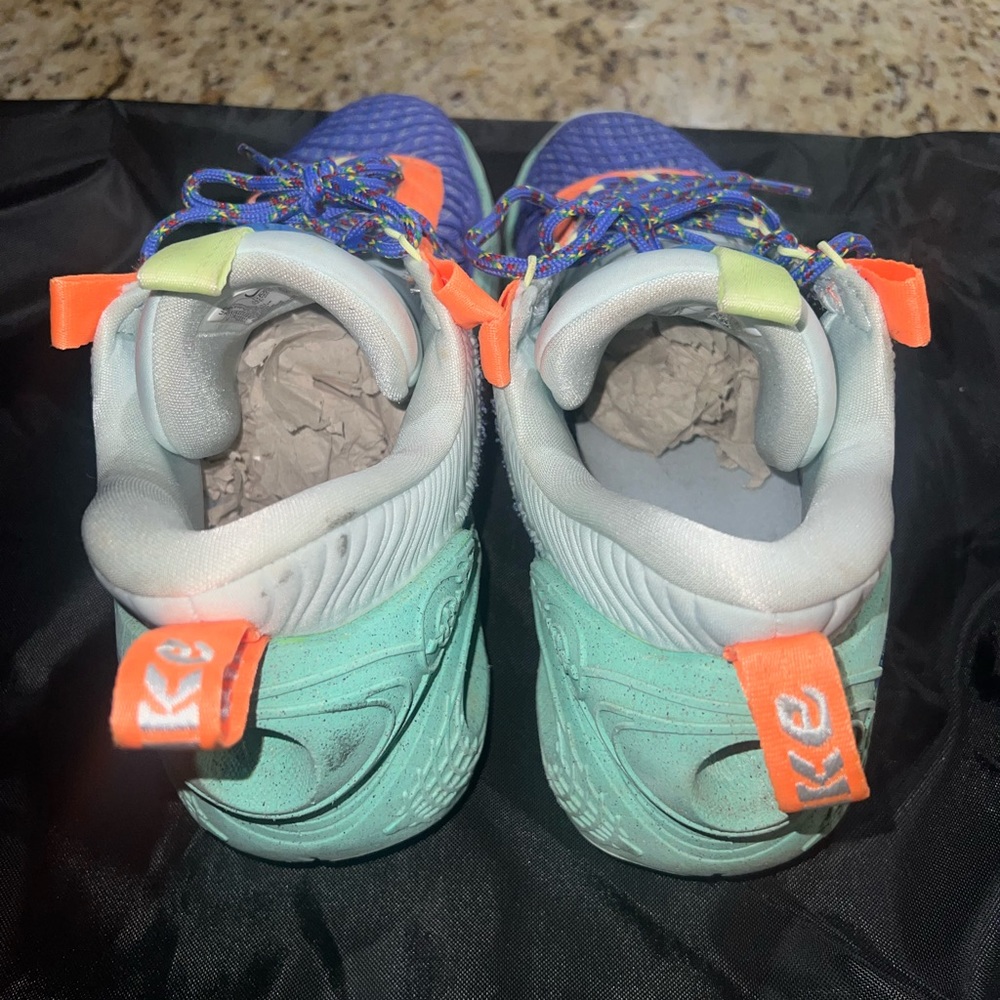 Nike Cosmic Unity Blue - Picture 3 of 3